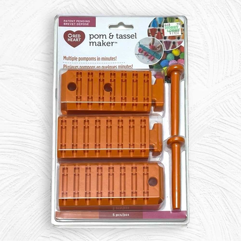 Red Heart Pom & Tassel Maker